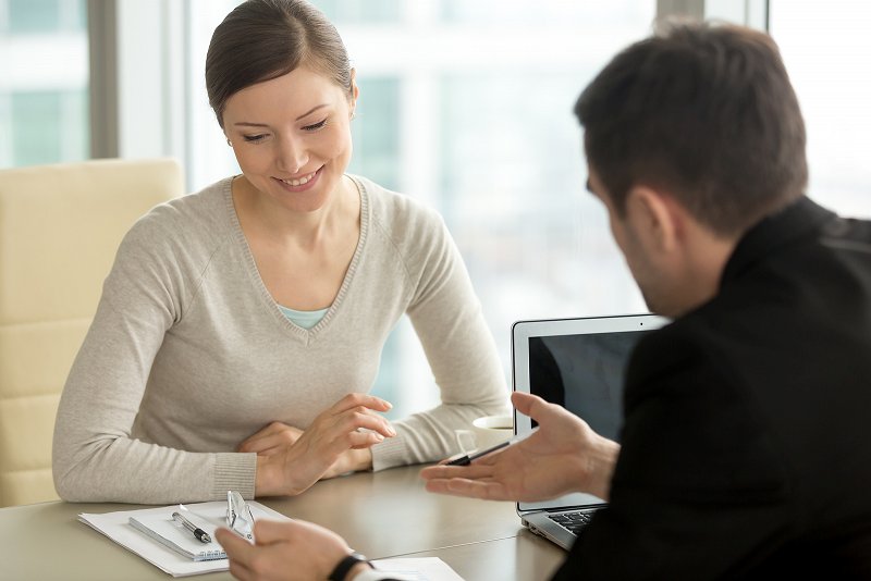 Delodajalci_Sodelovanje z našimi študenti in alumni_storitve in kontakt_slika